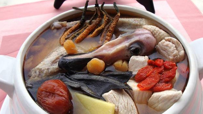 吃鮮冬蟲(chóng)夏草會(huì)過(guò)敏嗎？