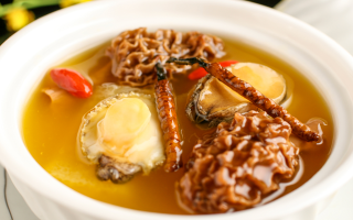 煮過(guò)的冬蟲(chóng)夏草怎么分辨？藏農(nóng)神草教你3招識(shí)破品質(zhì)玄機(jī)-西藏那曲蟲(chóng)草網(wǎng)